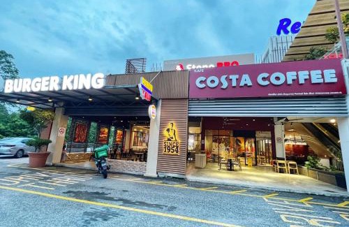 Cyberjaya Apartment | CyberLux Escape I Netflix I WiFi I Kanvas Soho