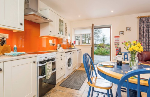 Abercych Cottage | Cych Cottage