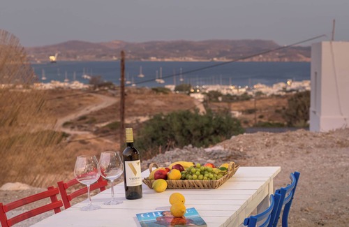 Milos House | Cyclades Whisper