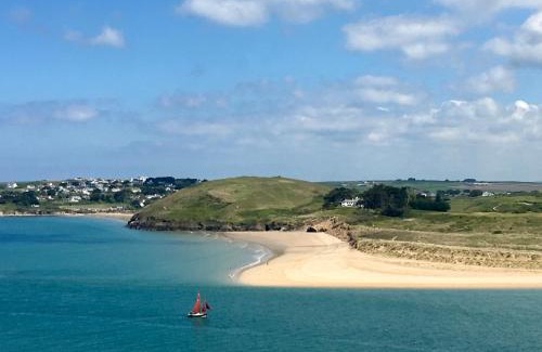 Treator House | Cyntwell Guest Accommodation