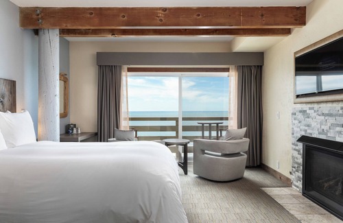 El Granada Hotel | Cypress Inn On Miramar Beach