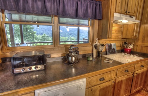 Cleveland Cabin | Cypress Knoll - Beautiful Mountain Home with Amazing Views