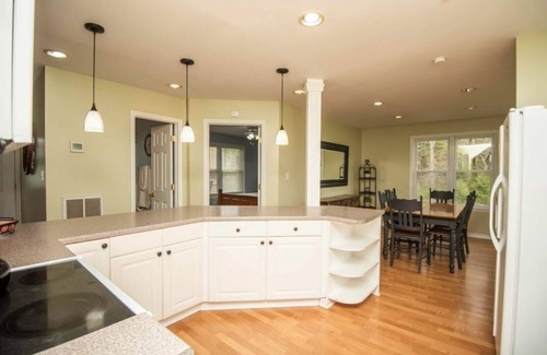 Townsend House | Cypress Ridge 4 Bedroom Home by RedAwning