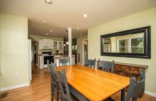 Townsend House | Cypress Ridge 4 Bedroom Home by RedAwning
