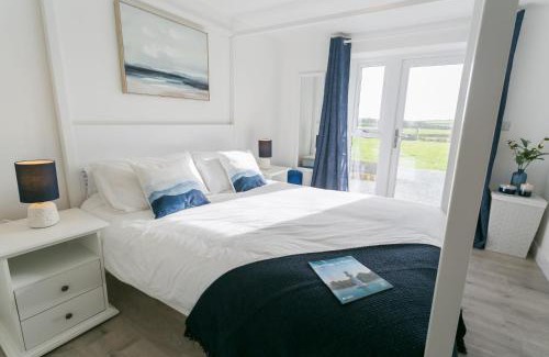 Llanfaethlu House | Cysgod y Llanw