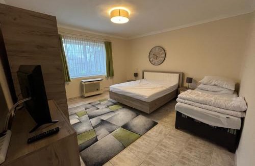 Poroszlo Apartment | Czinege Vendégház - Kis ház