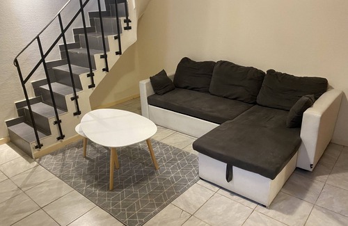 Sevran Apartment | Dépendance Privée Avec Terrasse