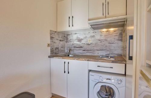 Barbotan-les-Thermes Apartment | Détente en T1 Bis avec fibre gratuite à Barbotan - FR-1-841-68