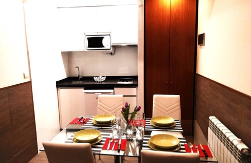 Cerrado de Calderon Apartment | D-1 Studio with terrace and views