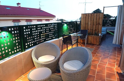 Cerrado de Calderon Apartment | D-2 Apartment with a terrace.