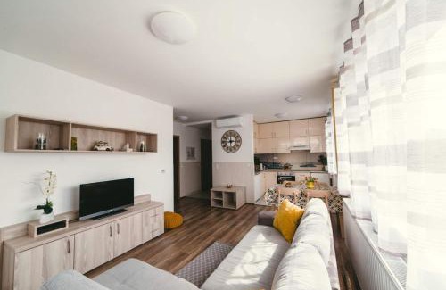 Balatonlelle Apartment | D&B Lelle Apartman