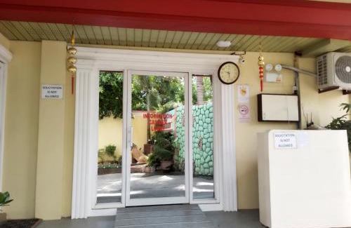Kumintang Ibaba Hotel | D'Mariners Inn Hotel