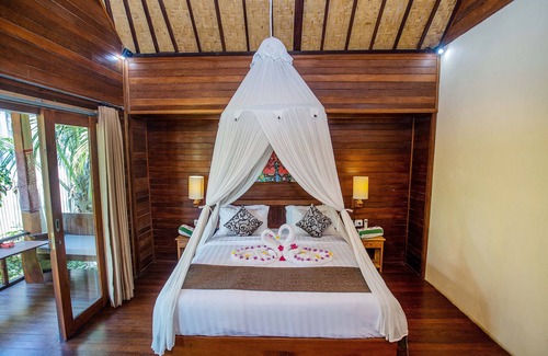 Mushroom Bay Bed & Breakfast | D'Muncuk Huts Lembongan