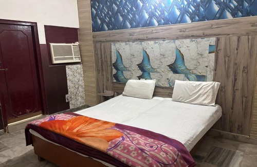 Taj Ganj Hotel | D'Seasons Hotel