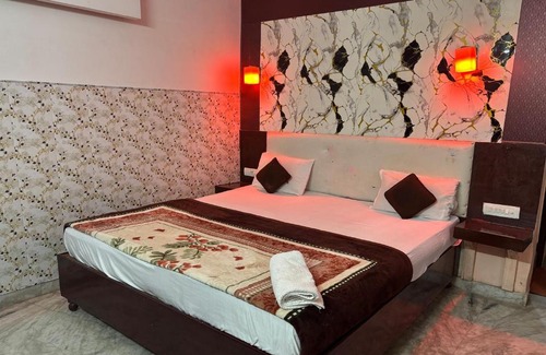 Taj Ganj Hotel | D'Seasons Hotel