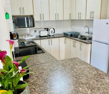 Kenridge Apartment | D'urban Ridge Self catering Apartment