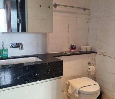 District 1 Apartment | D1Mension x Zenity - Saigon Luxe Residences - Pool x Gym in Centre