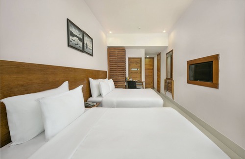 Son Tra Hotel | Da Nang Bay Hotel
