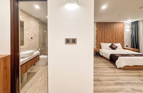 Son Tra Hotel | Da Nang Bay Hotel