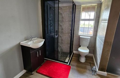 Emalahleni House | Da Vinci Palms