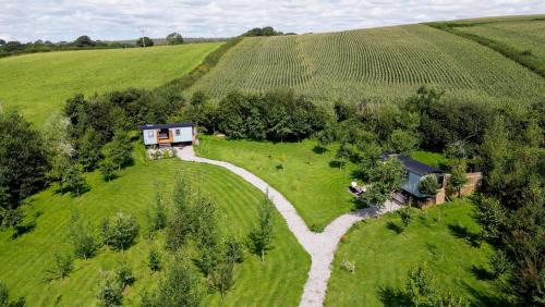 Broadwoodkelly House | Da Vinci's Den