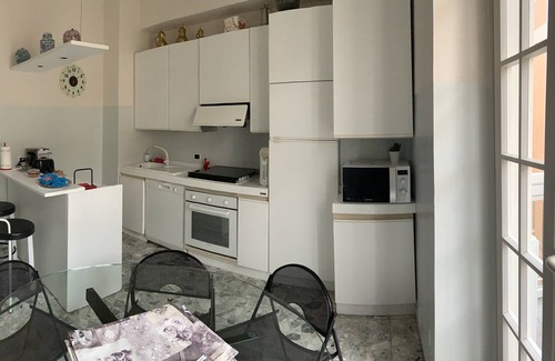 Verona City Centre Apartment | Da Vinci Verona, elegant apartment in Borgo Trento, 120 m², parking space