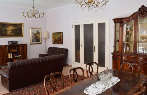 Quartiere XXVIII Monte Sacro Alto House | Dad's house with whirlpool