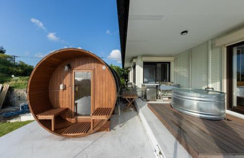Miyakojima Villa | Daddy&Mommy