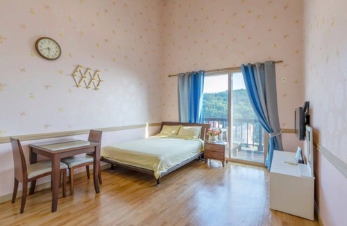 Suwon House | Daebudo Grand Blue Pension