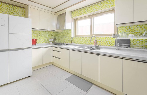 Ansan House | Daebudo Healing Stay