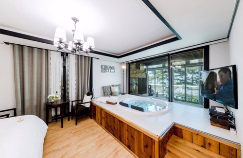 Suwon House | Daebudo Illua Pension