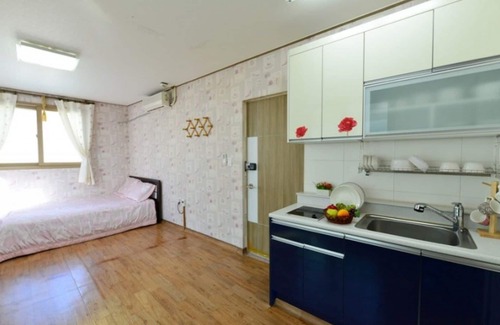 Suwon House | Daebudo Simille Pension