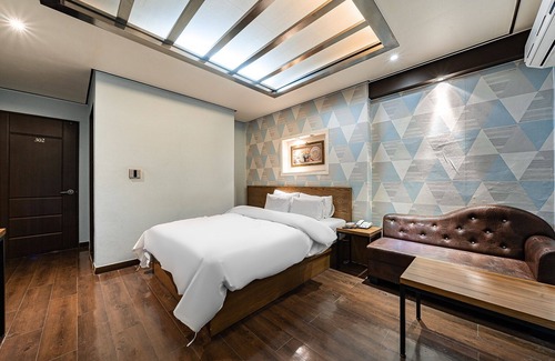 Bongmyeong-dong Hotel | Daejeon Hotel Today