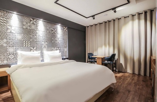 Bongmyeong-dong Hotel | Daejeon Yuseong May Hotel