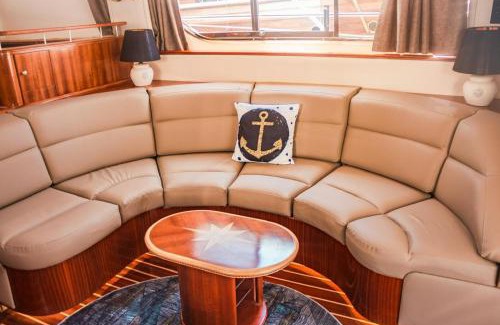 Kemer Boat Rental | DAHASH