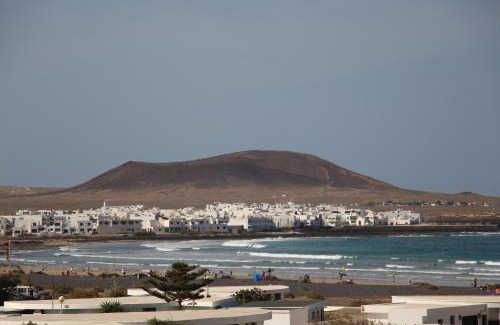 Urbanizacion Famara Villa | Daidas Beach House - with hot whirlpool in Famara