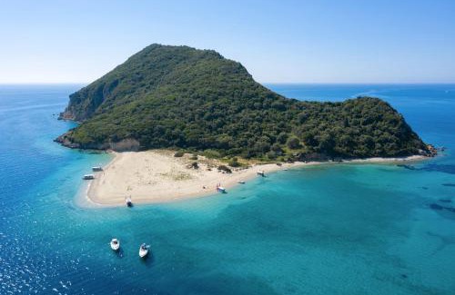 Zakynthos Boat Rental | Daily Cruises Private Yachts