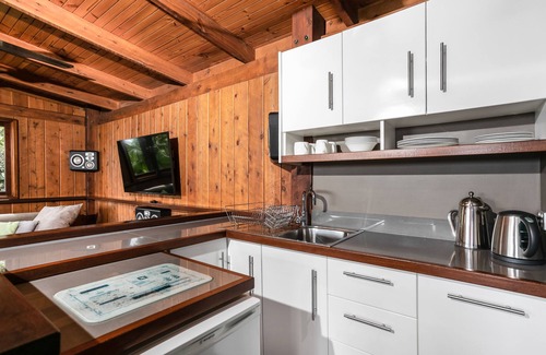 Cow Bay House | Daintree Holiday Homes - La Vista - Ocean Views with Private Pool & Jet Spa