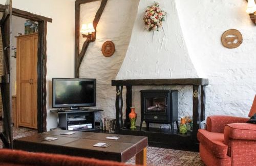 Barnstaple House | Dairy Cottage