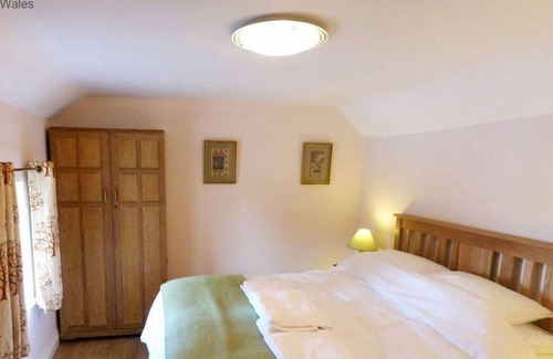 Porthcawl House | Dairy Cottage in the beautiful Porthcawl