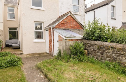 Westleigh Cottage | Daisy Cottage