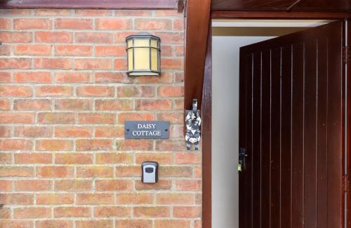 Bridport House | Daisy Cottage