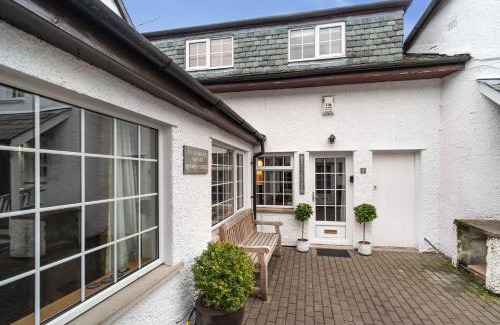 Keswick House | Daisy Cottage
