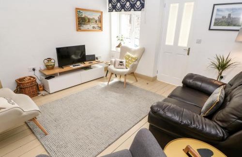 Leyburn House | Daisy Cottage