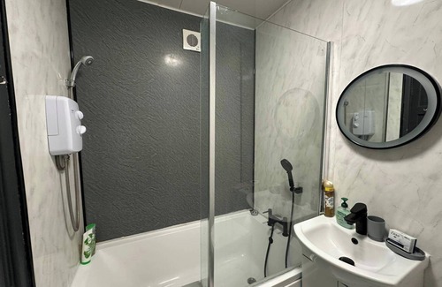 Southampton House | Daisy Haven in Southampton