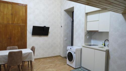 Kutaisi Apartment | Daisy Hotel Kutaisi