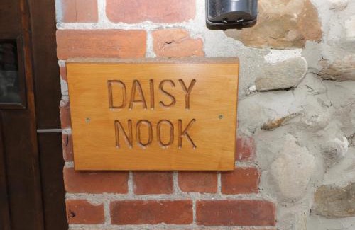 Tunstall House | Daisy Nook