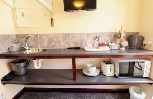 Dogdyke Cottage | DAKOTA, pet friendly, character holiday cottage in Coningsby