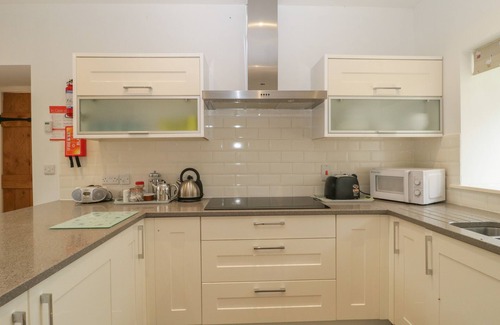 Compton Martin Cottage | DALE BARTON, pet friendly, character holiday cottage in Wells