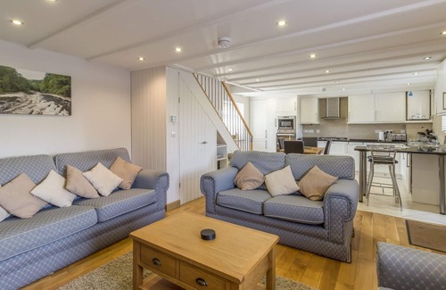 Allendale Cottage | DALE VIEW, family friendly in Catton